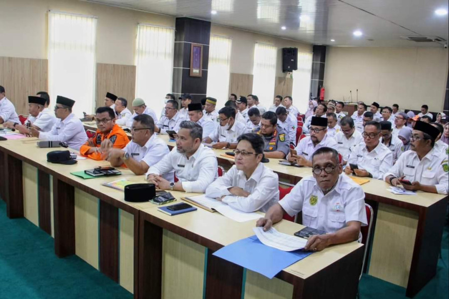 Penjabat (Pj) Bupati Inhil  Pimpin Rapat Evaluasi Pembangunan Kabupaten Indragiri Hilir Periode Febuari 2024