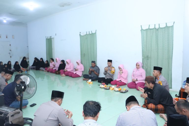 Polres Inhil Berbagi Kebahagiaan dengan Panti Asuhan Muhammadiyah